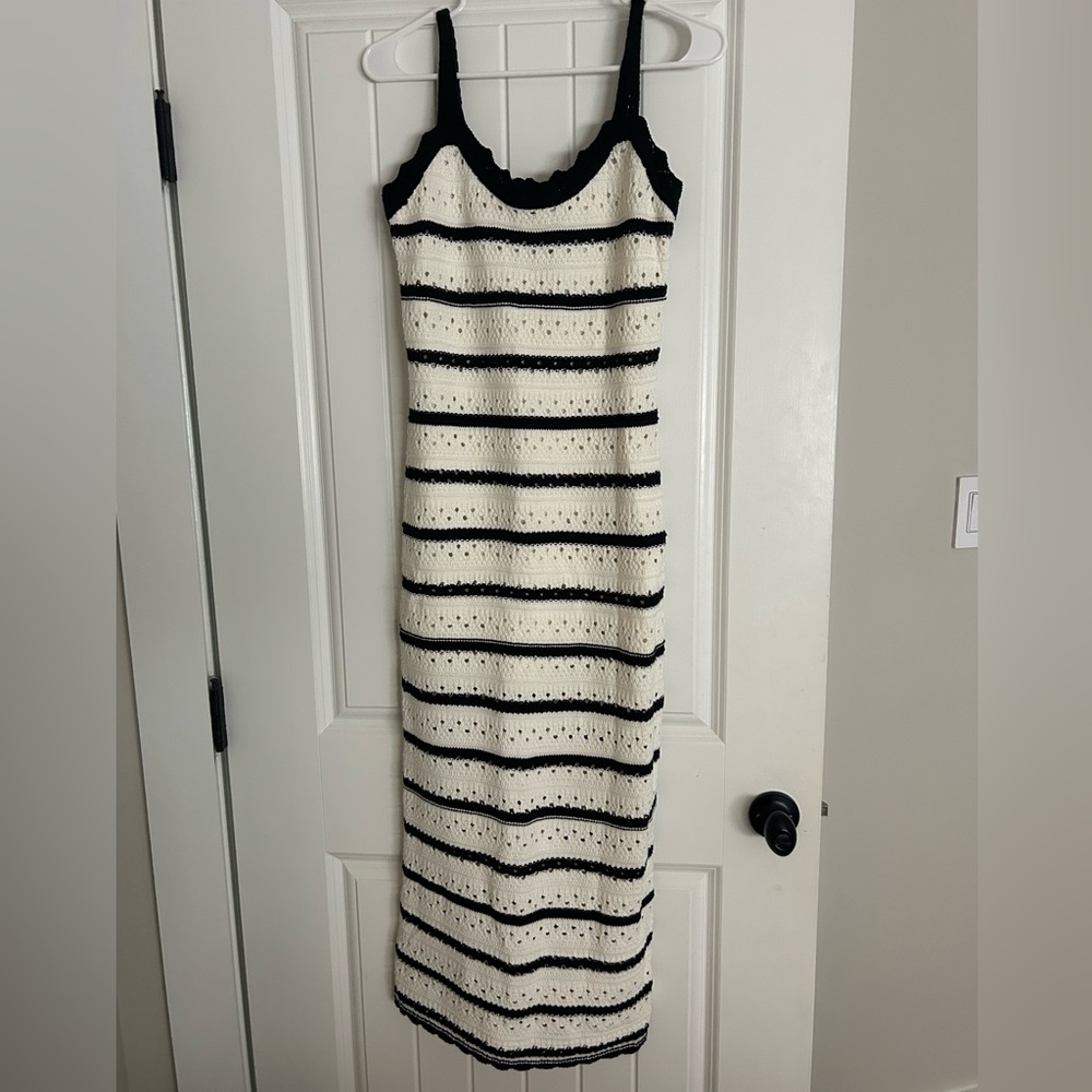 steel mill (boutique) black & white crotchet knit dress size small